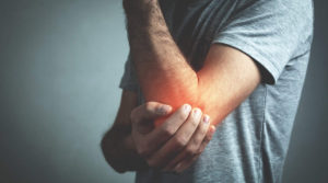 Bóle stawów i mięśni: biodrowych, kolanowych i dłoni - 3 skuteczne sposoby na bolące stawy