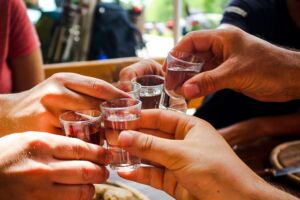 Detoks alkoholowy w Warszawie - Twój sposób na bezpieczne osiągnięcie abstynencji